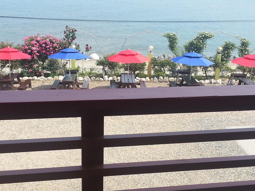 Yongdu Beach Pension Boryeong Buitenkant foto