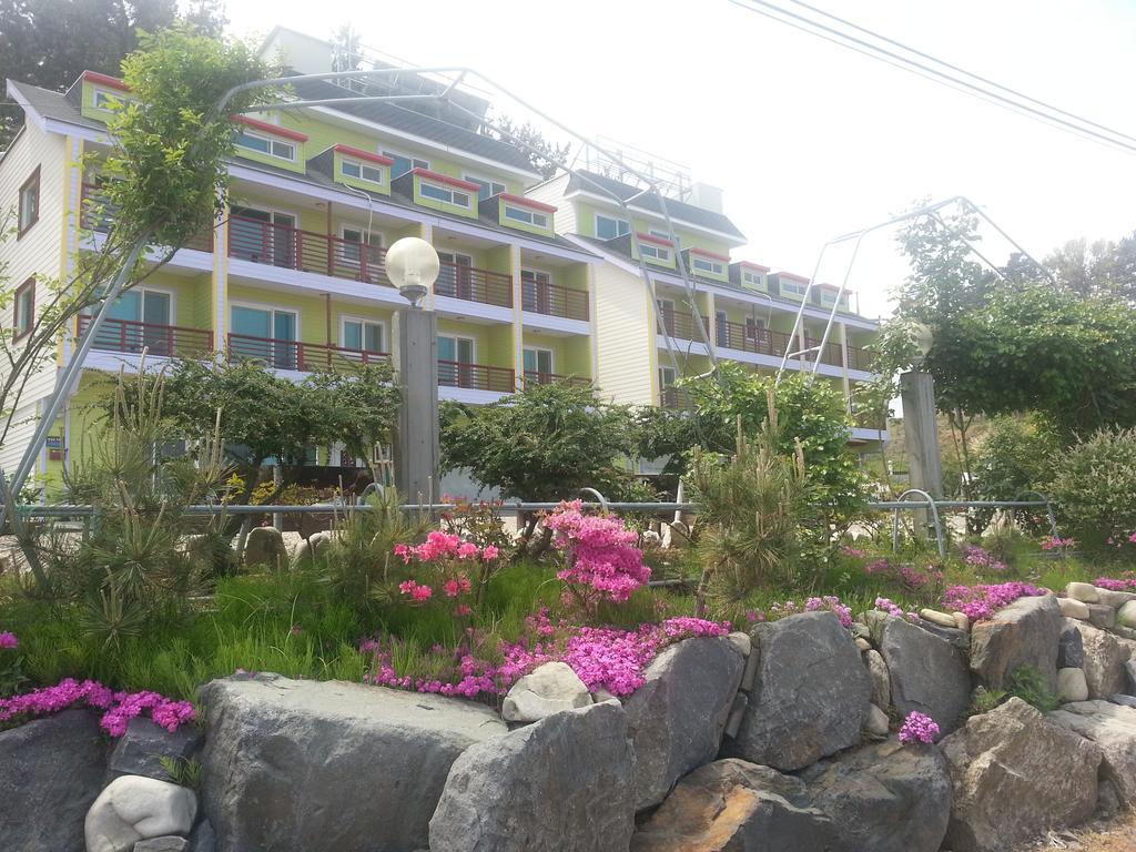 Yongdu Beach Pension Boryeong Buitenkant foto
